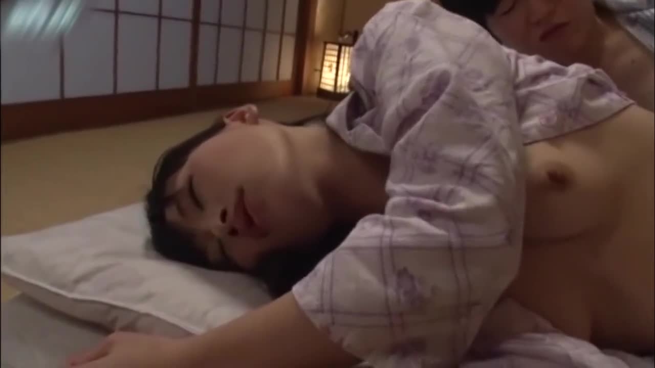 Смотреть Порно Японскую Маму Спящую